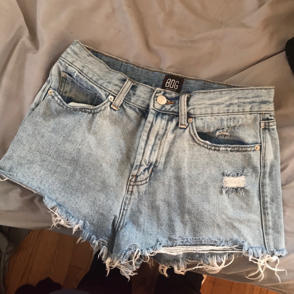BDG girlfriend high rise shorts